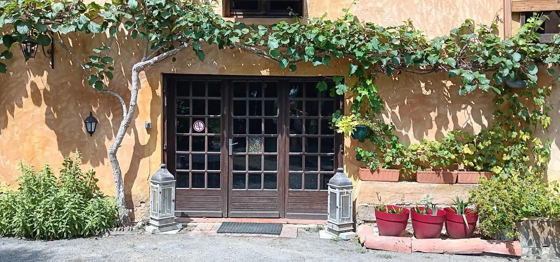 Gite Au Moulin Du Comte Bourrouillan Γαλλία